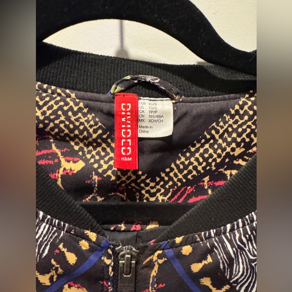 H&M Multicolor Patterned Bomber Jacket - Picture 3 of 15